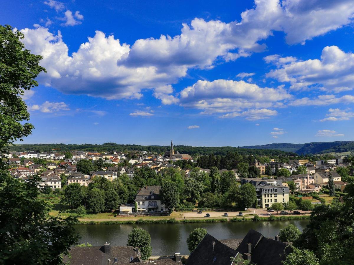 Weingut Dr Wagner Villa Сарбург Екстериор снимка